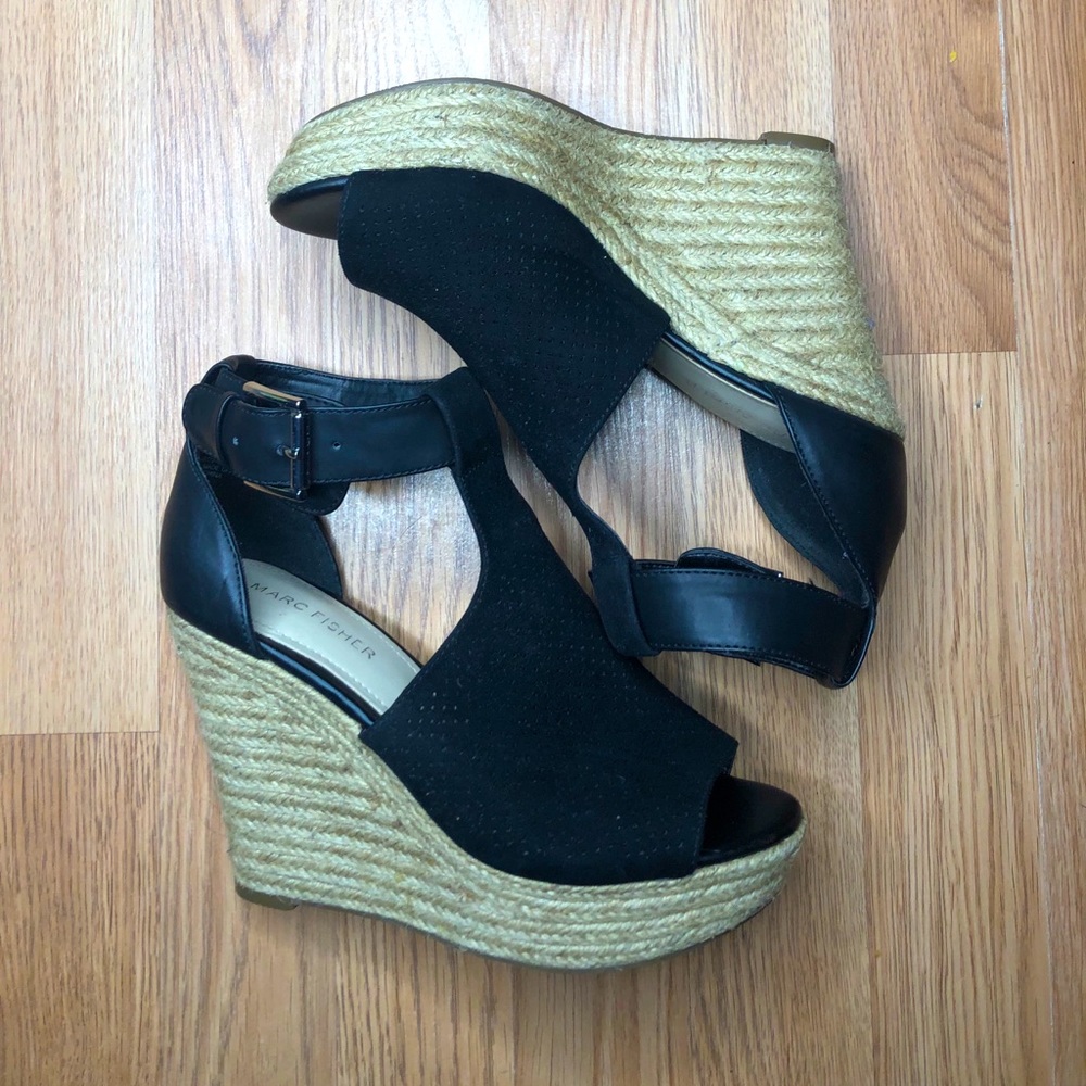 Marc Fisher wedges
